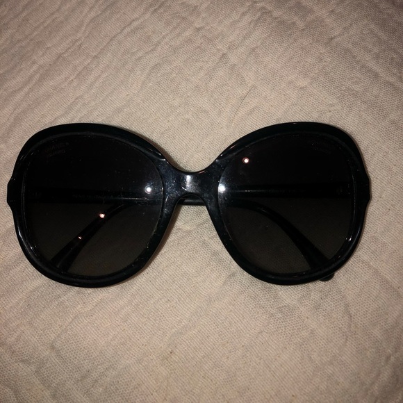 Chanel Sunglasses - Picture 3 of 8